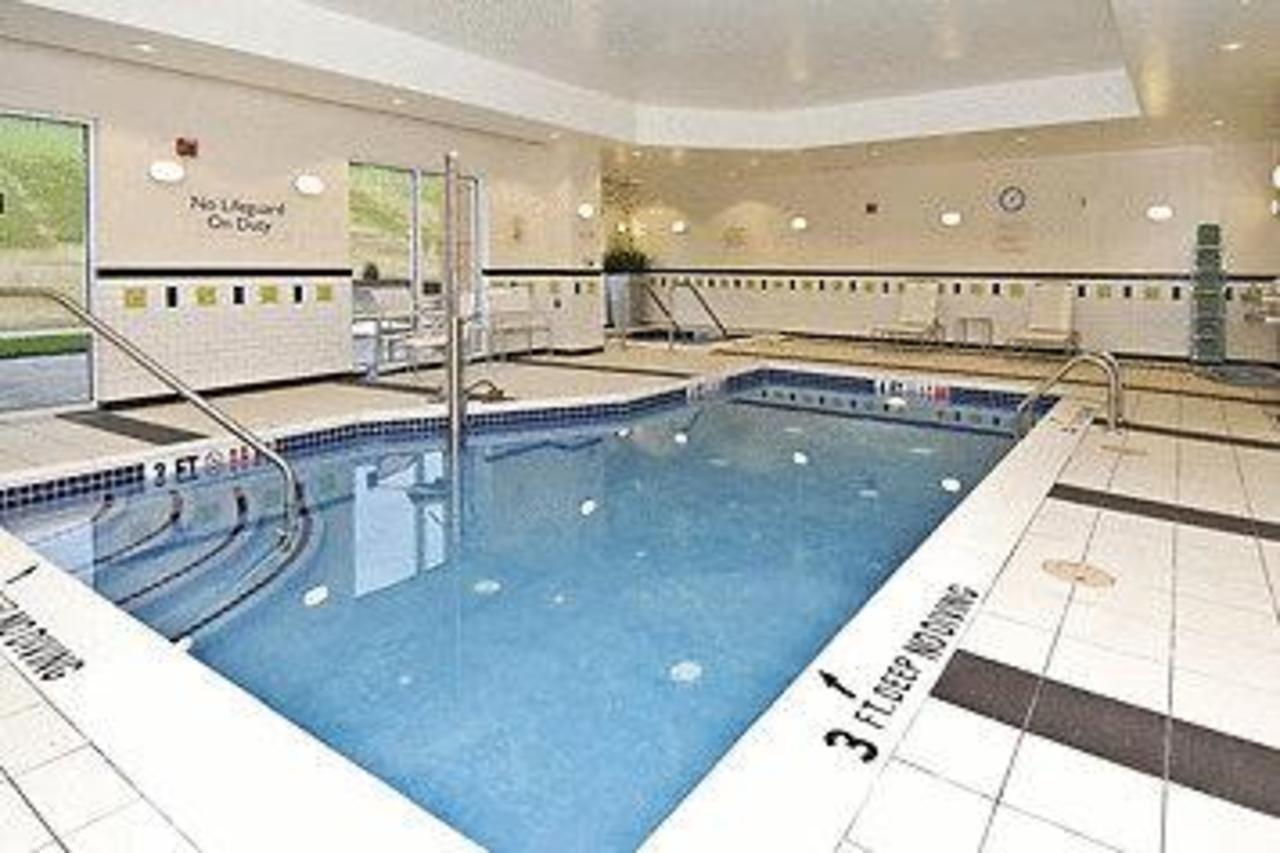 Fairfield Inn & Suites Μπέντφορντ Εξωτερικό φωτογραφία