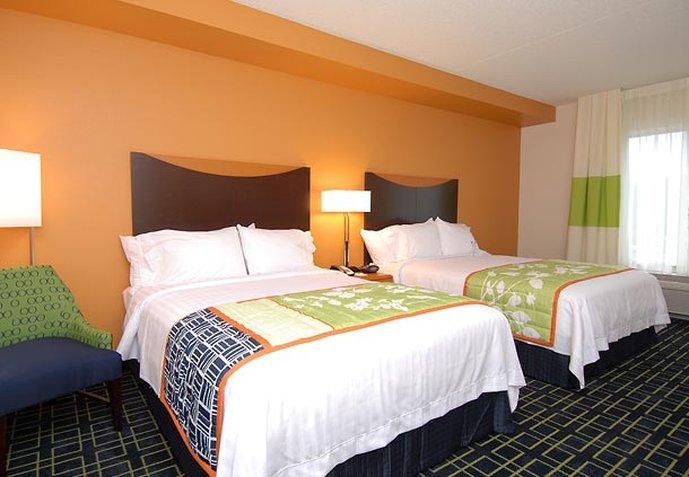 Fairfield Inn & Suites Μπέντφορντ Εξωτερικό φωτογραφία