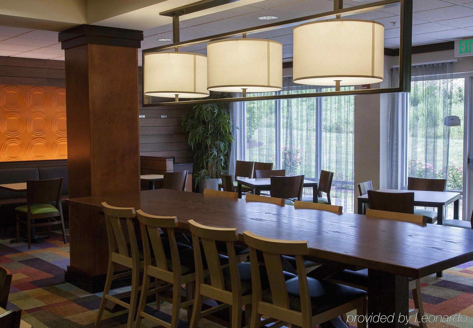 Fairfield Inn & Suites Μπέντφορντ Εξωτερικό φωτογραφία